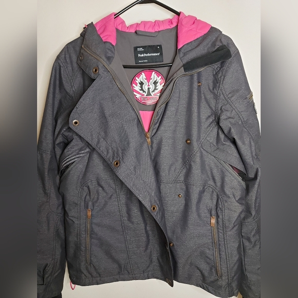 Peak Performance Snowboard/Ski Jacket - Picture 7 of 11